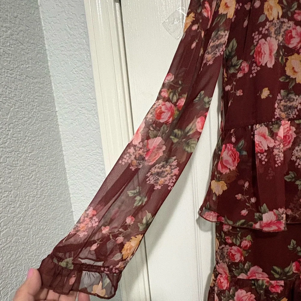 Seni & Cade NWOT Floral Ruffled Dress - Picture 4 of 6